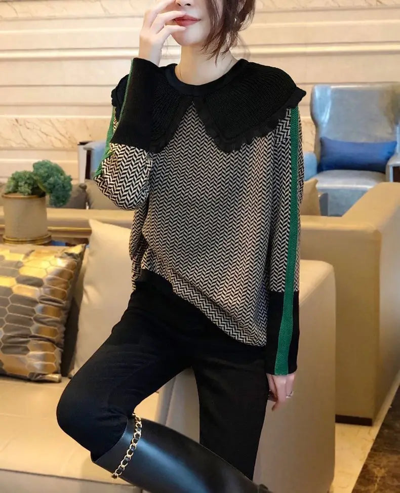 Women's Contrast-Color High-Neck Sweater