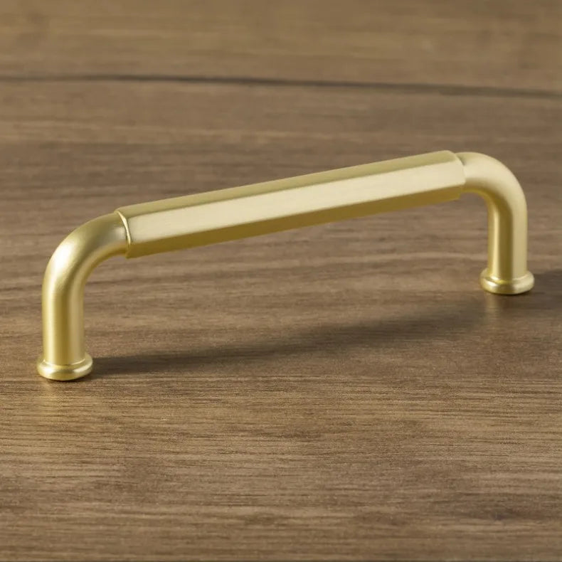 Antique Brass Zinc-Alloy Cabinet Handles – 128 mm Centers