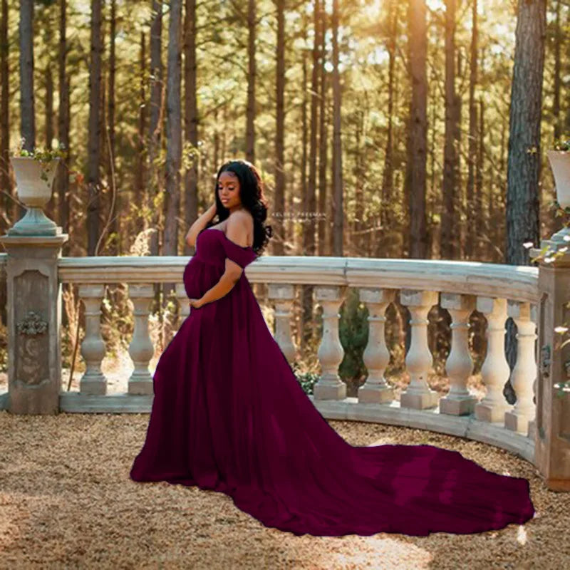 Floor-Length Lace Maternity Photography Gown