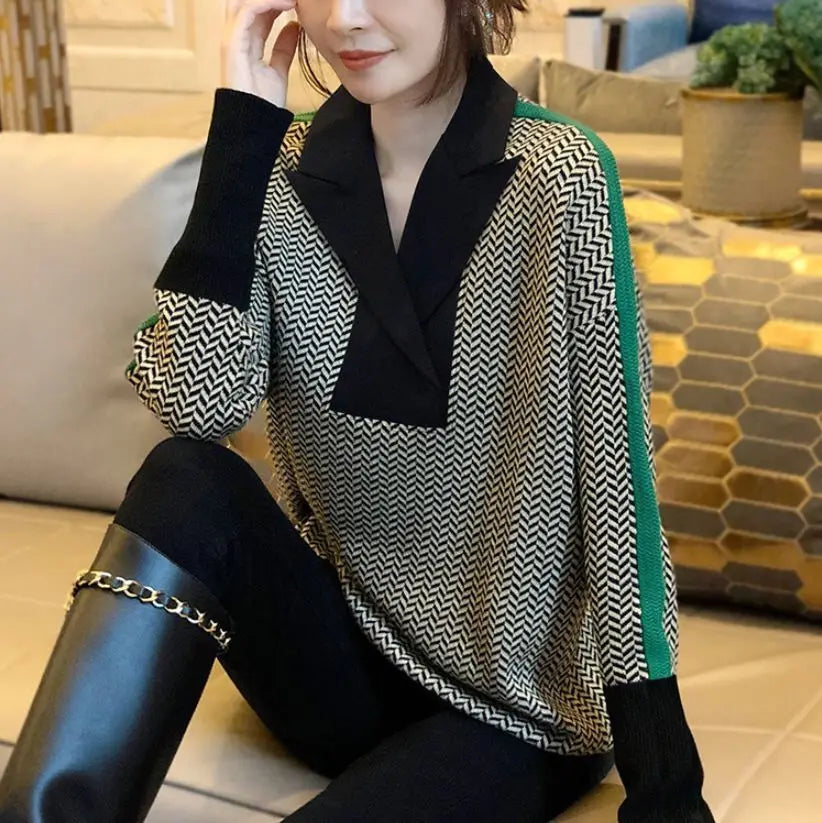 Women's Contrast-Color High-Neck Sweater