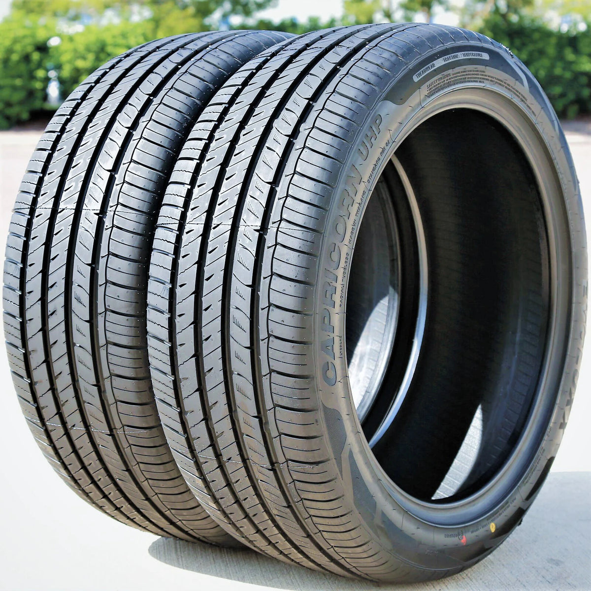 Evoluxx Capricorn UHP 235/40R19 96Y XL Tires – Set of 2