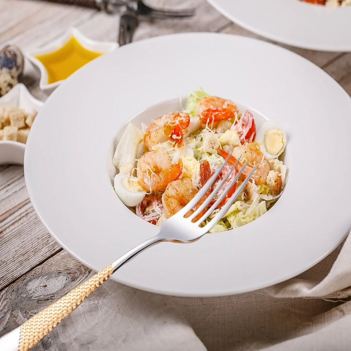 Hammered-Handle Stainless Steel Flatware Sets