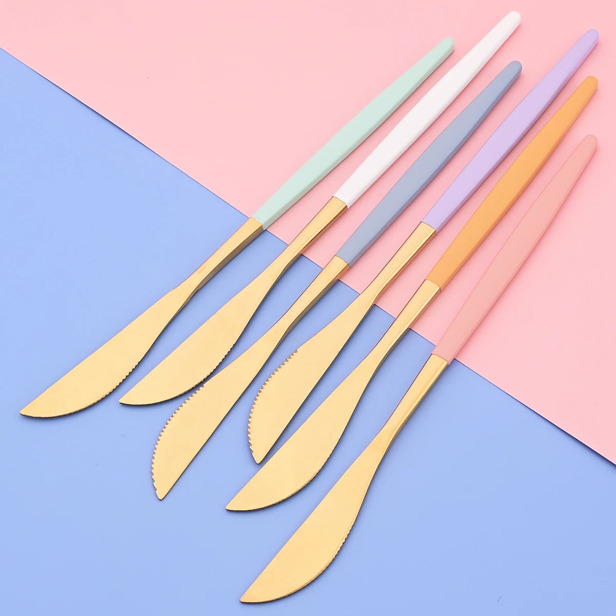 HELOTIC Stainless Steel Flatware — 24 Pieces