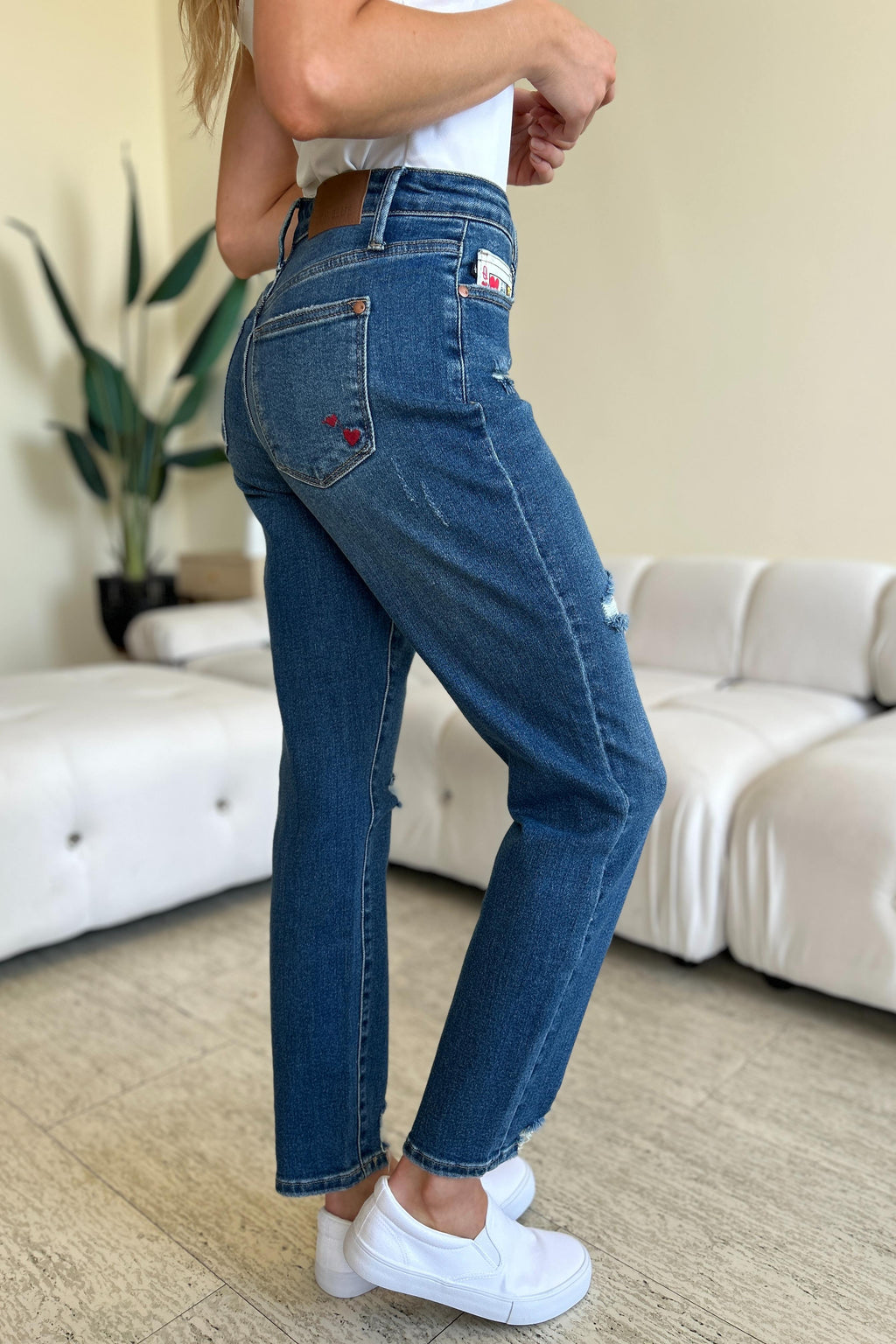 Judy Blue Queen of Hearts Coin-Pocket Boyfriend Jeans - Whispering Desires Shoppe