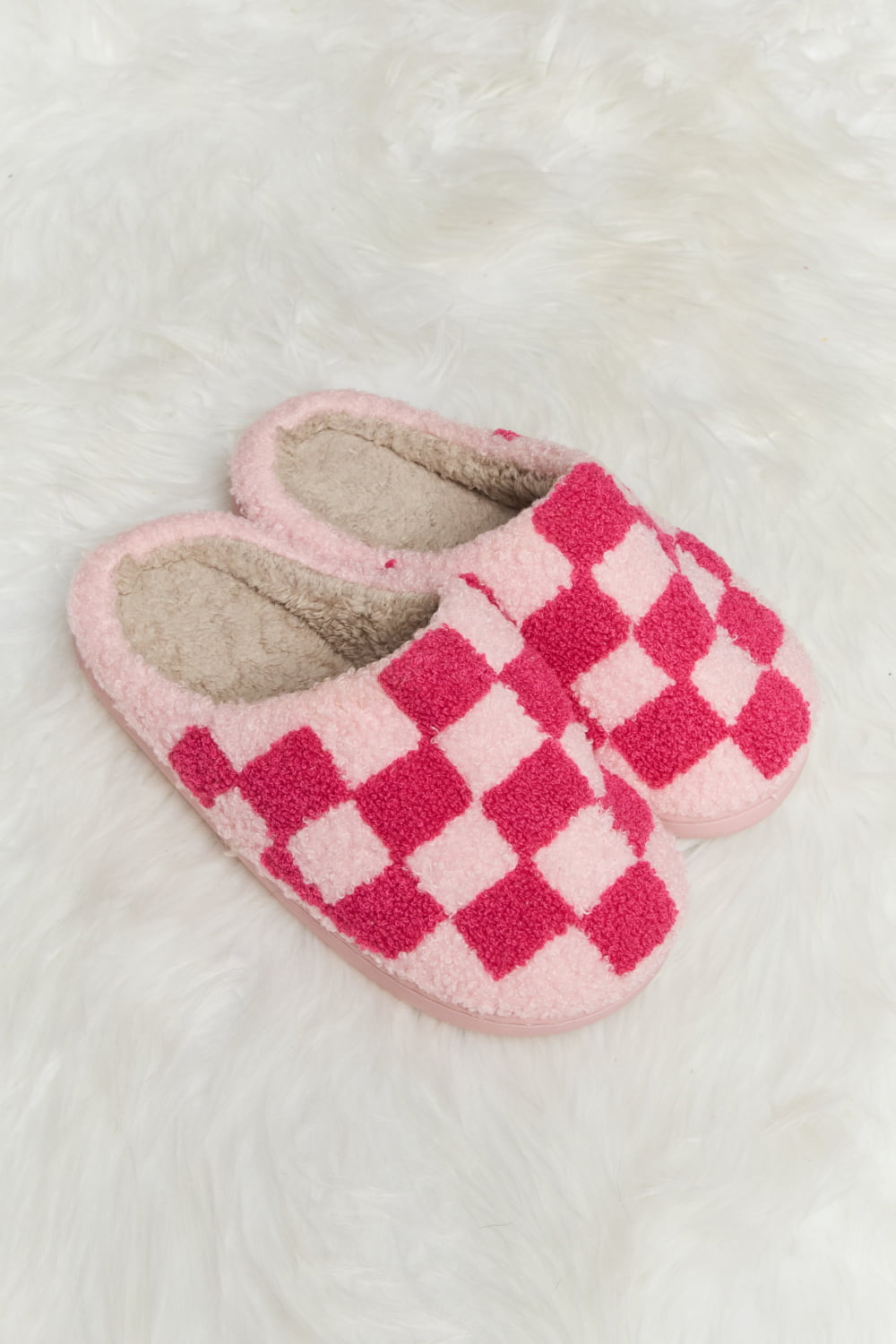 Melody Checkered Print Plush Slide Slippers - Whispering Desires Shoppe